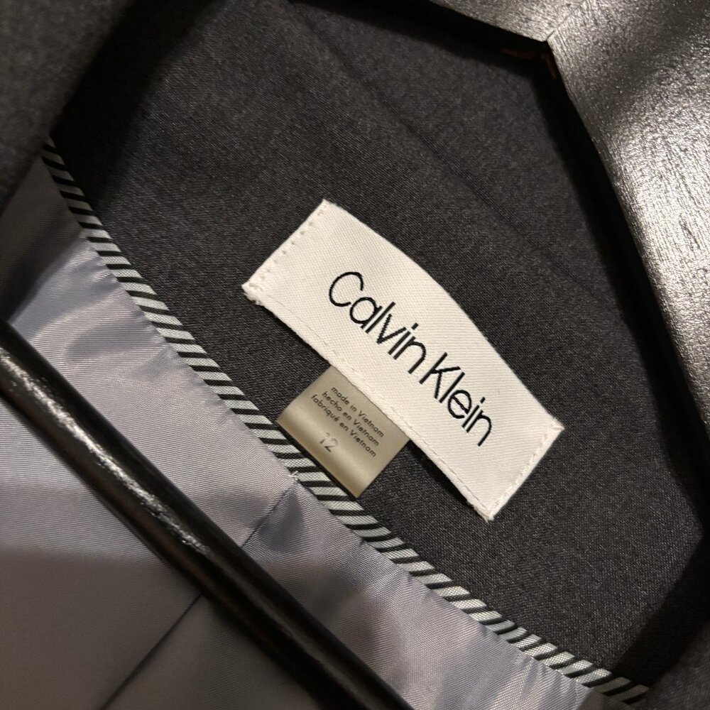 CK Suit Jacket - image 3
